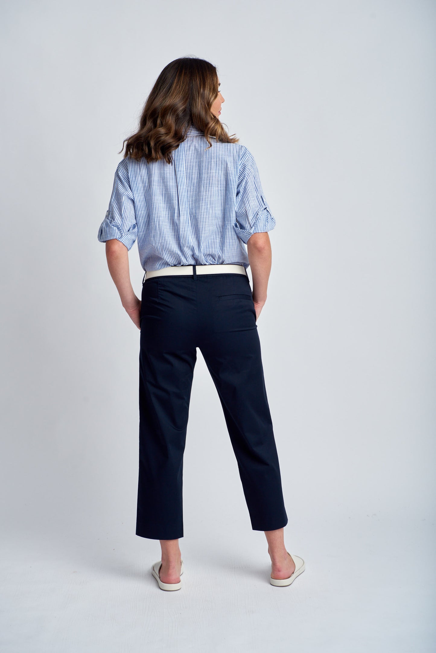 Straight Leg Cropped Pant (5236-S24)