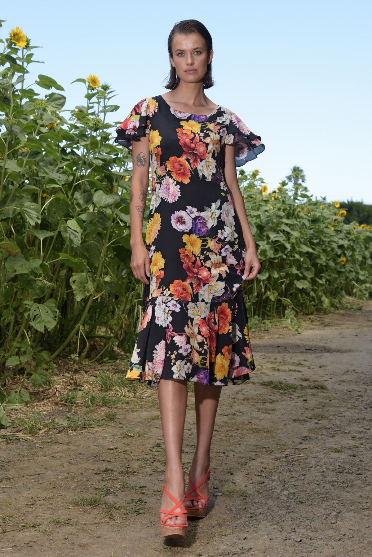 MODERN ROMANTIC Dress (CT5657-01SP25)