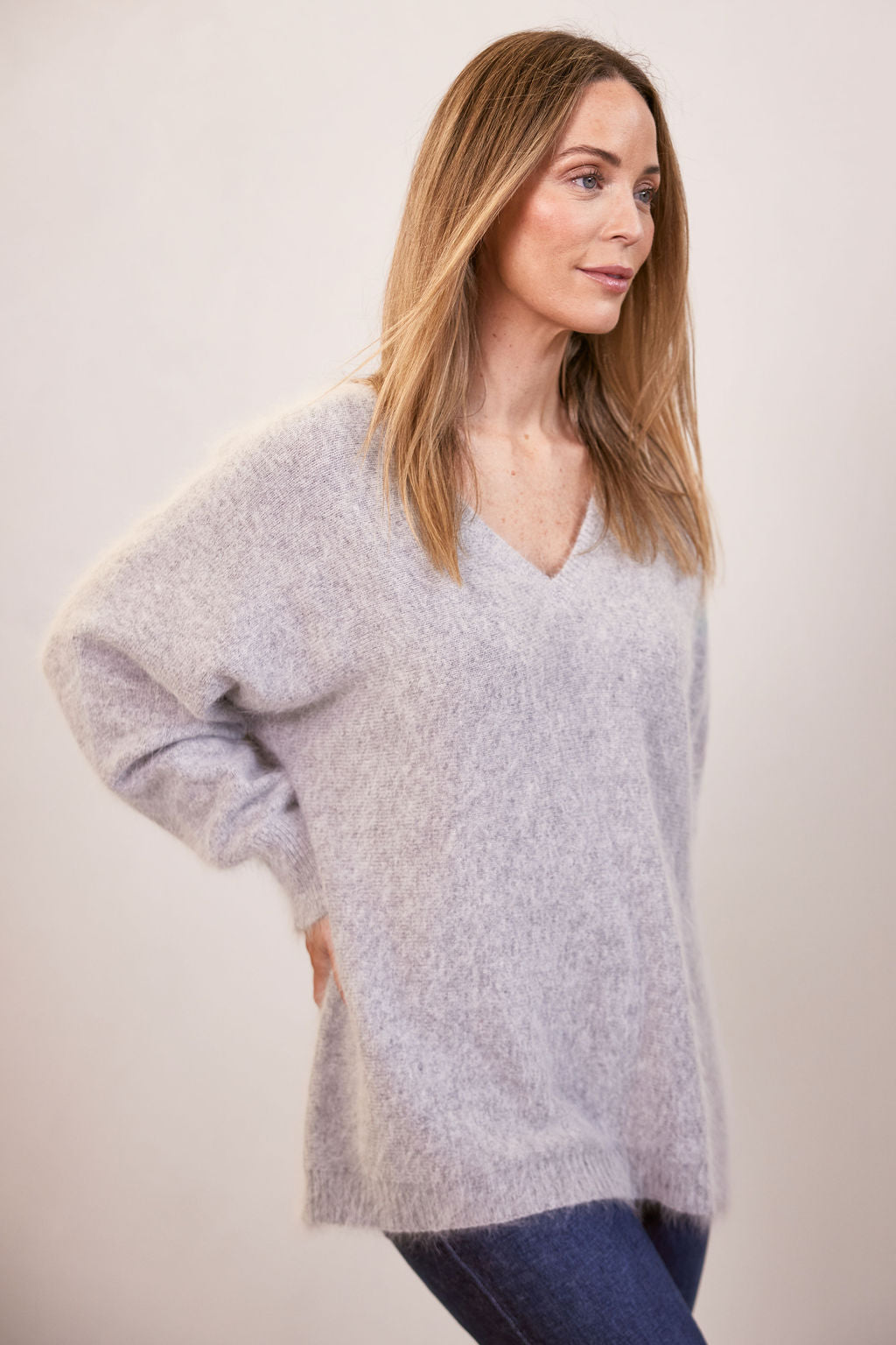 Angora Nylon V Neck Sweater (SS231)