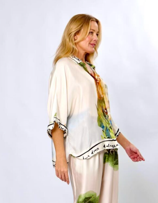 POSITANO PRINT WITH WRITING SHIRT (LSS25-107C)