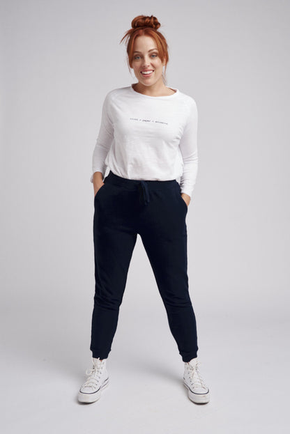 Track Pant (C1516-W24)