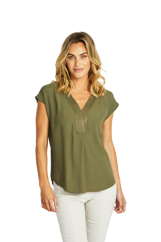 Helen V-Neck Slinky Top (P575320)