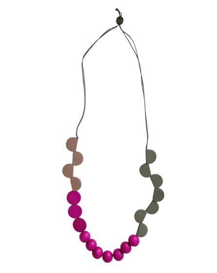 Susannah Wooden Necklace (NK153854992)