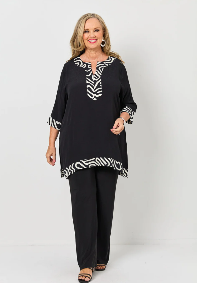 Contrast Maze Trim Top (640105)