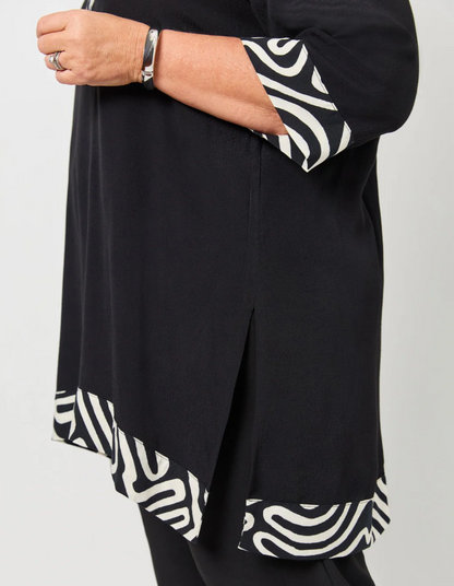 Contrast Maze Trim Top (640105)