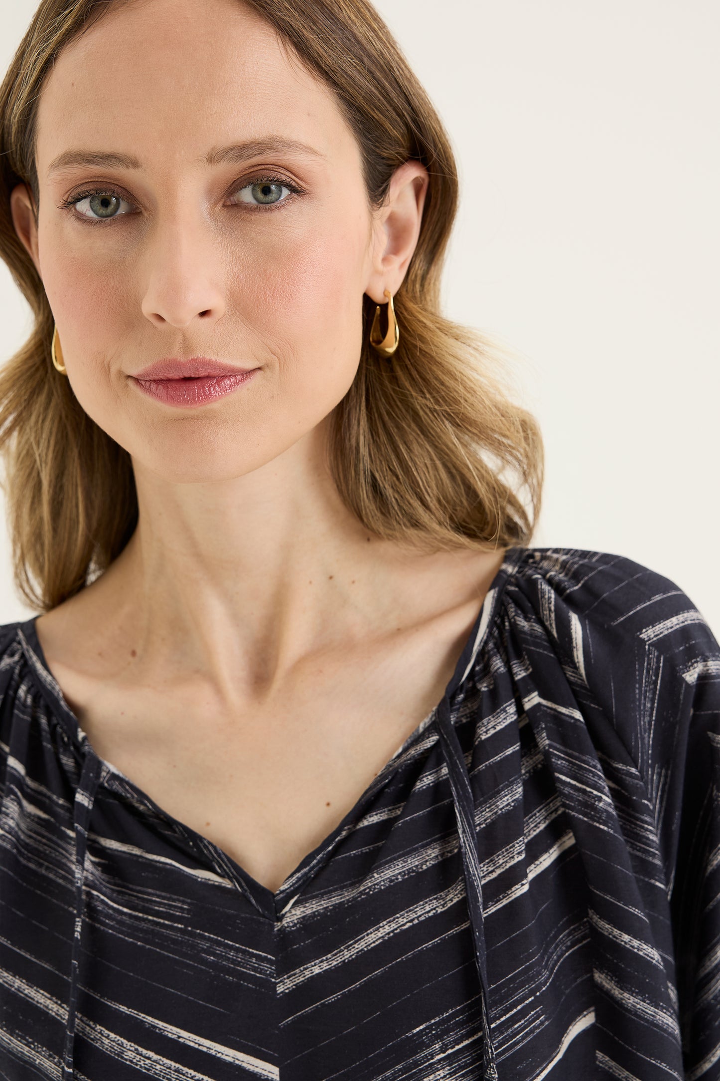 Fleeting Top (YTWN4280)