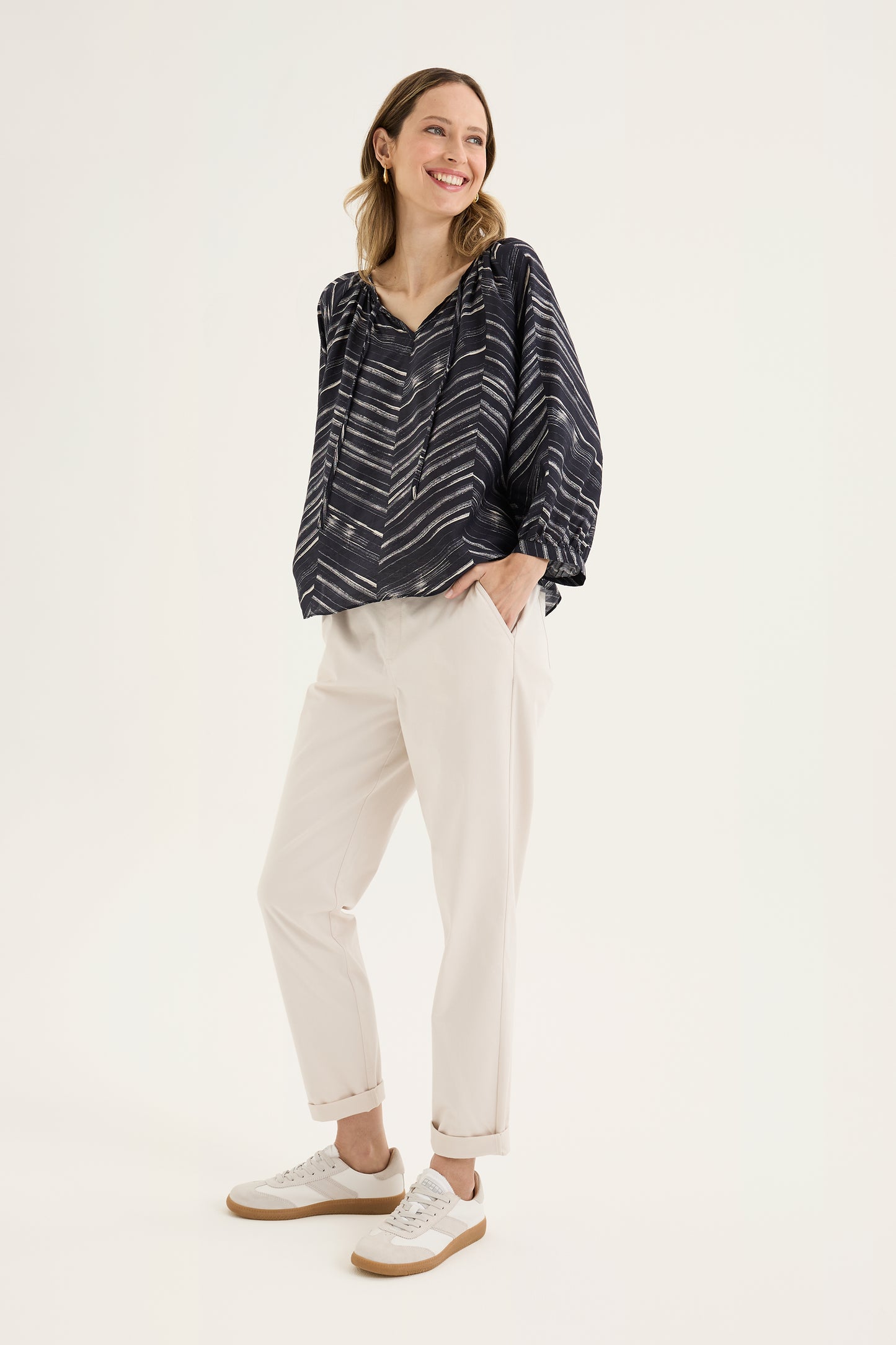 Fleeting Top (YTWN4280)