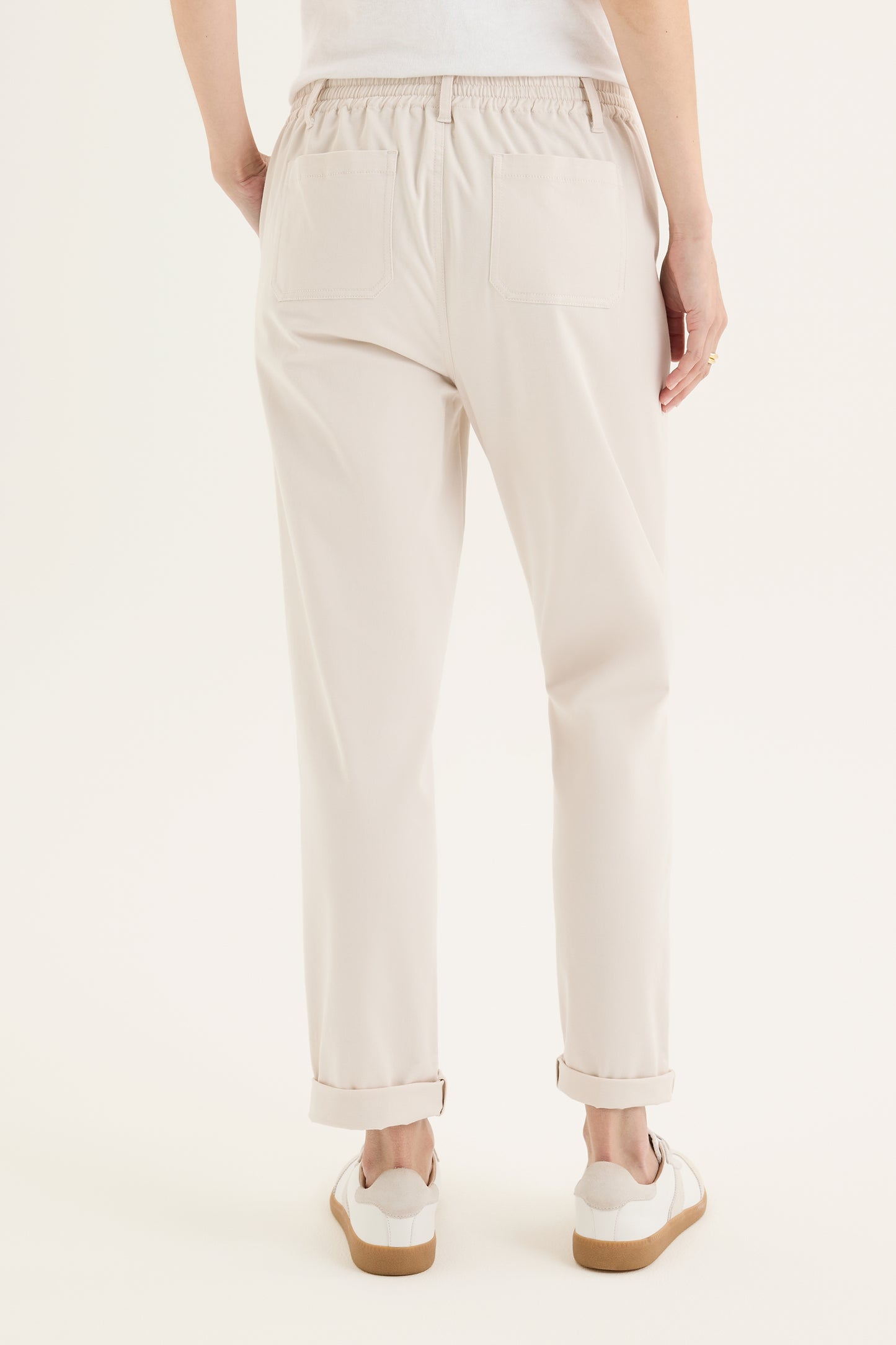 Mont Pant (YTWN8013)