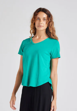 Veronica V-Neck Tee (19NB008)